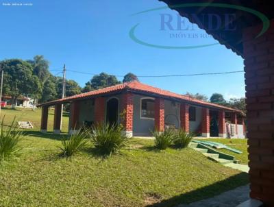 S�tio para Venda, em Bofete, bairro , 3 dormit�rios, 3 banheiros, 2 su�tes